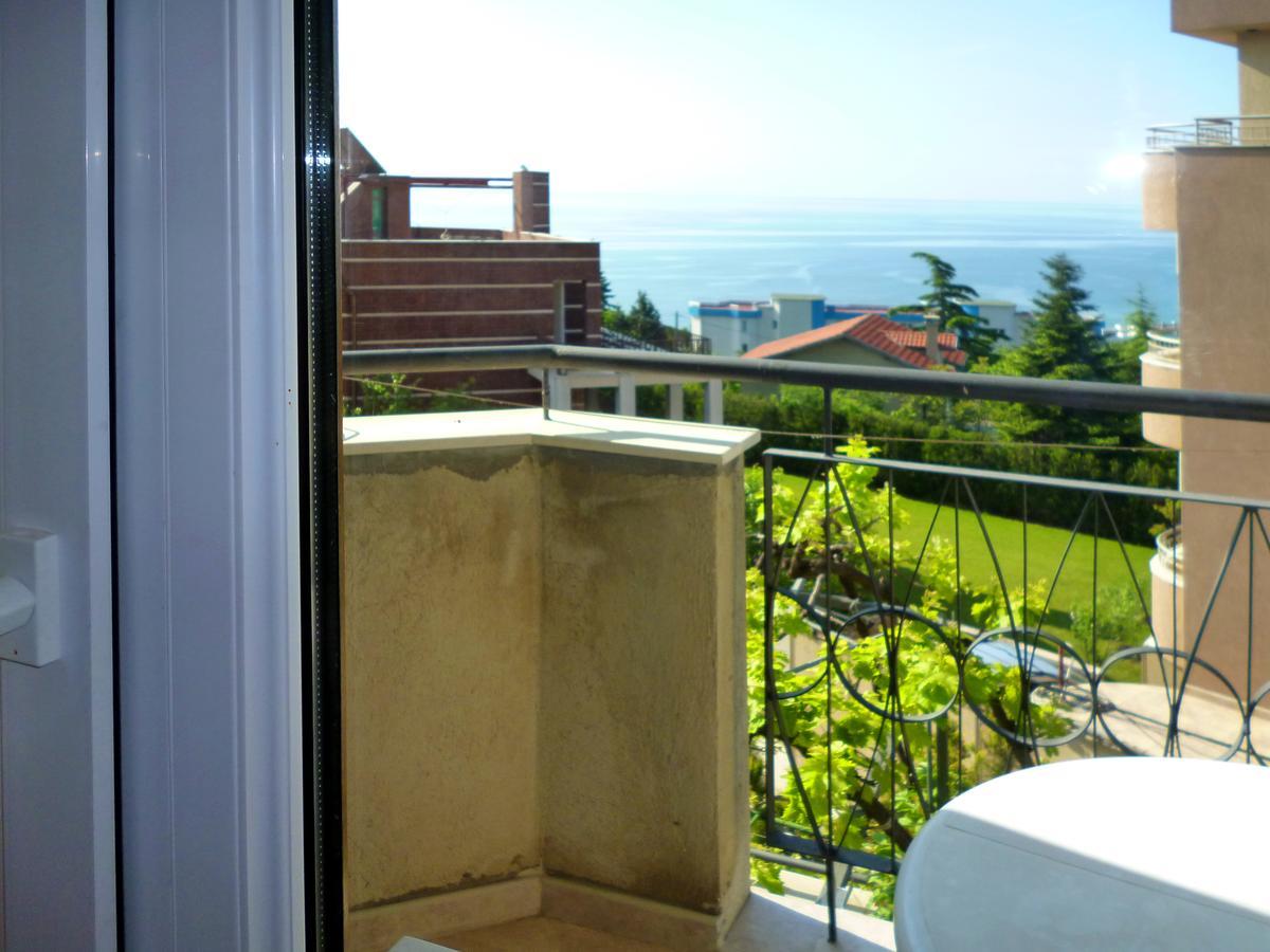 Villa Elfi Golden Sands Exterior foto